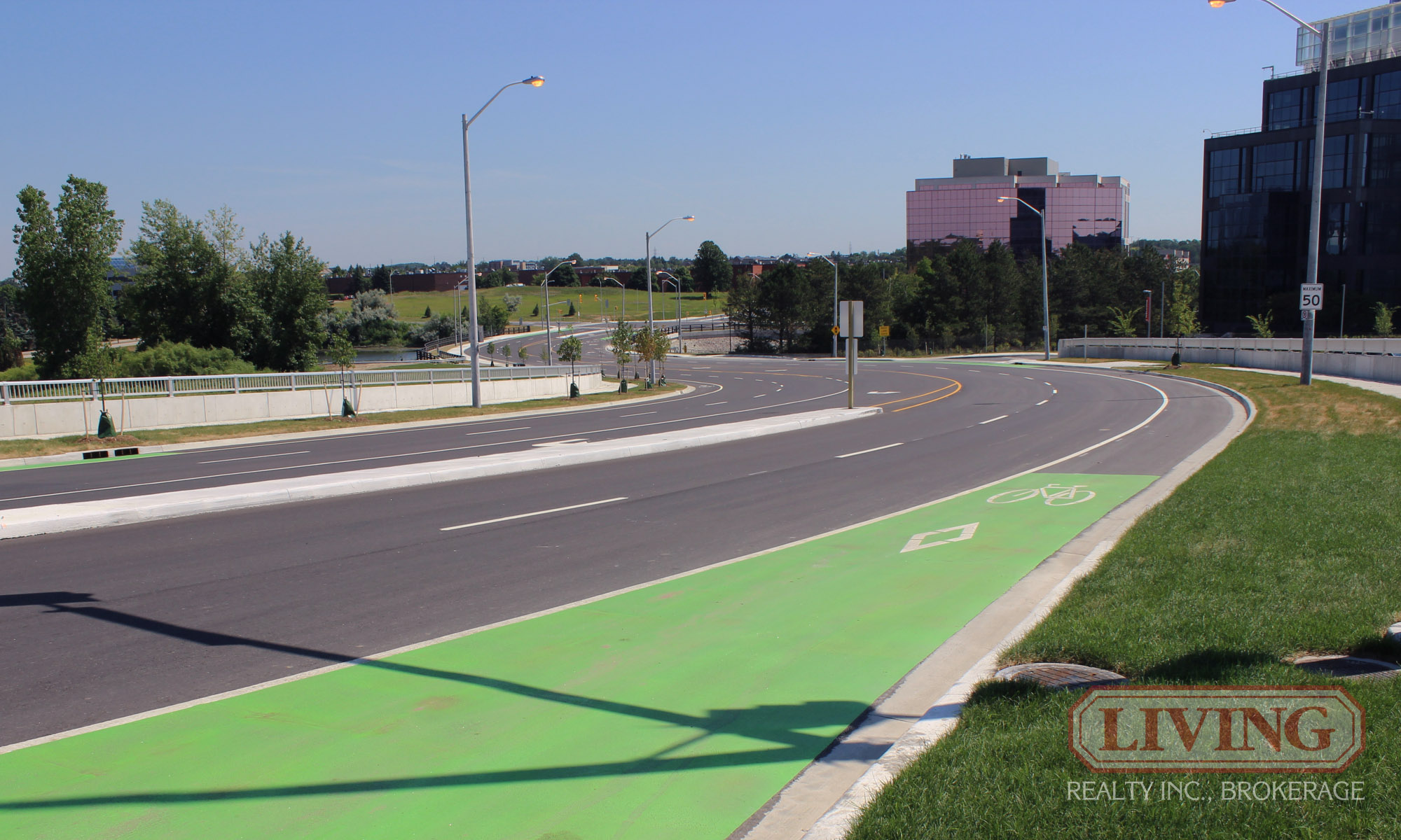 Norman Bethune Avenue - looking east from the bridge