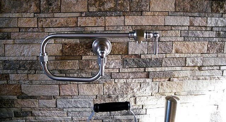 GTA Home Improvement Tips: Installing a Stone Backsplash