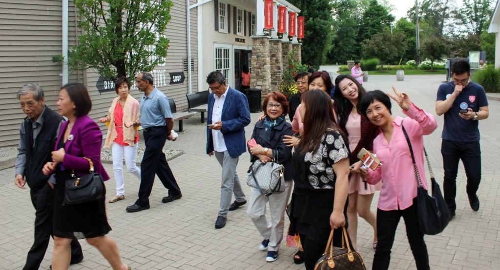 Living Realty Agents Celebrate Success at 2015 Summer Event