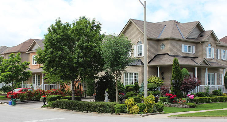 9 tips for choosing a neighbourhood when buying a home